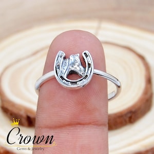 Horseshoe Ring, Lucky Charm Horseshoe Ring, Animal Ring, Lucky Horseshoe Ring, Handmade Silver Ring, Horse Shoe Ring, Minimalist Silver Ring