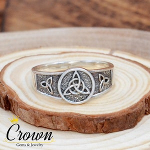 Triquetra Trinity Knot Ring, Triquetra Knot Ring, Trinity Knot Ring, Celtic Knot Ring, Handmade Silver Unisex Ring, 925 Sterling Silver Ring
