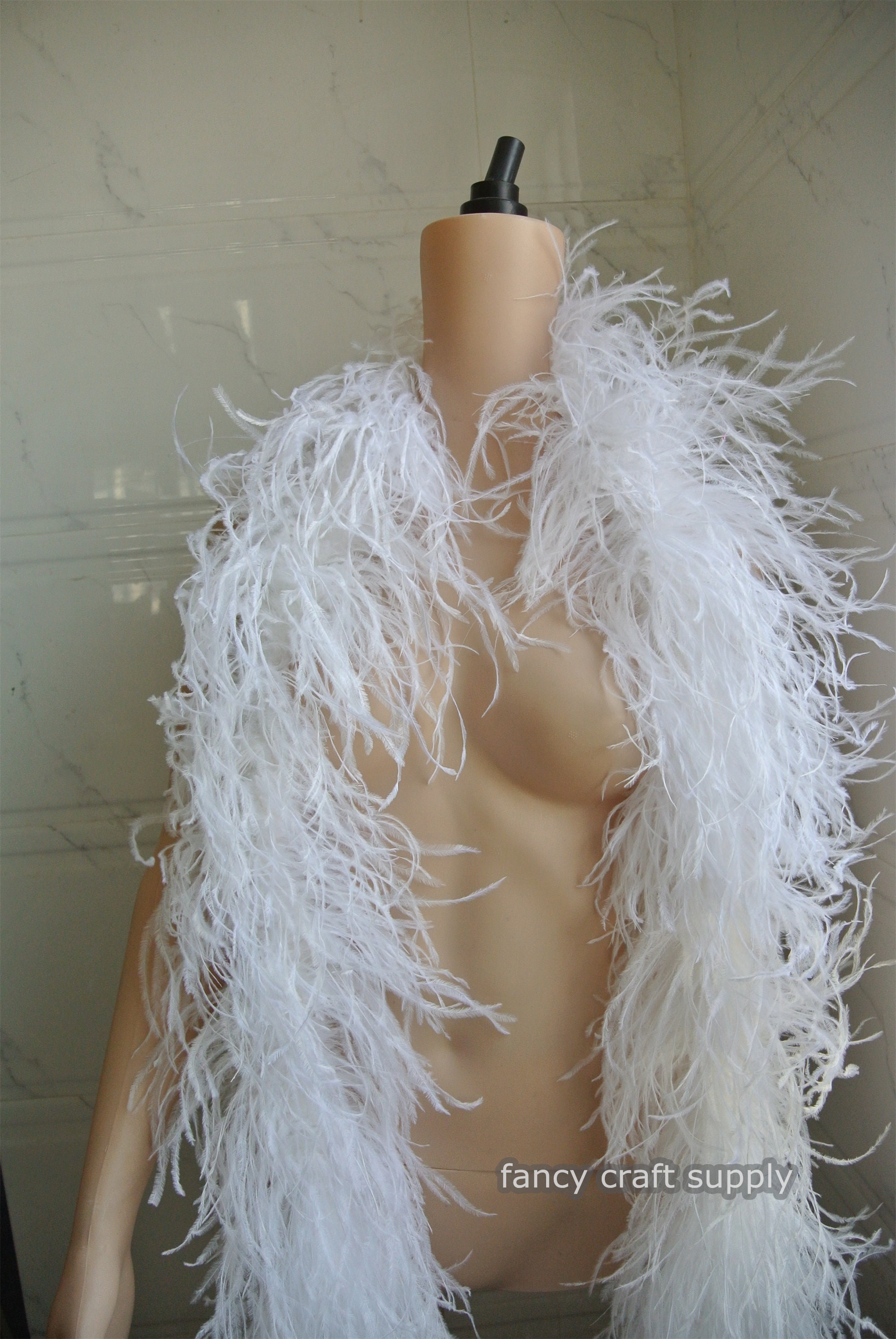 Boa de plumas de avestruz blanca esponjosa para cinta, vestido de boda,  fiesta, ropa de fiesta, decoración de chal, costura