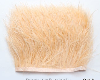 1 yarda de plumas de avestruz de color crema oscuro, adorno de plumas con flecos, 3-4 pulgadas de ancho, 55 colores
