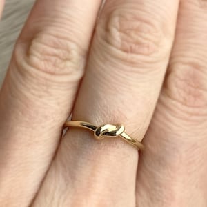 14K Solid Gold Knot Ring, Love Knot Ring, Promise Ring, Friendship Ring, Gift for Her, BFF Ring, Infinity Ring, Thick Rope Ring