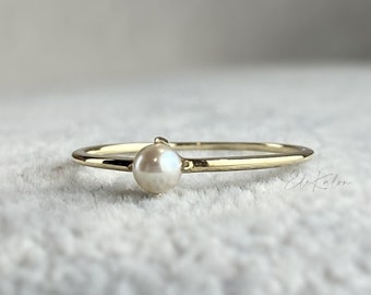 10K Solid Gold Akoya Pearl ring, Pearl Engagement Ring, Natural Pearl Ring, Solitaire Ring, Dainty Ring, June Birthstone, Promise Ring