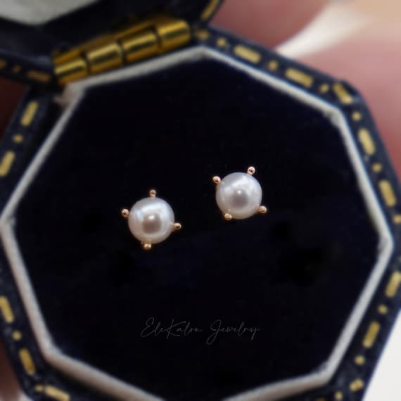 STAR JEWELRY K10 PEARL CLIP EARRINGS 最終値下げ。K10金使用 真珠の