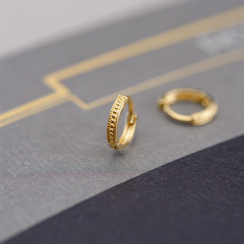 18K Solid Gold Cartilage hoop helix hoop huggie hoop ear Etsy