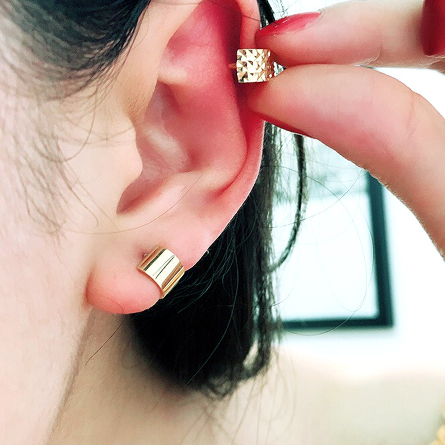 14K Solid Yellow Gold Cartilage Earrings, Helix Hoop, Wide Hoop, Huggie  Hoops, Tiny Hoop Earrings, Minimalist Earrings, Diamond Cut Hoops - Etsy