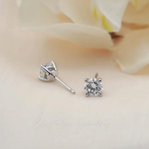 14K Gold 1CT Lab Grown Diamond Stud Earrings: Bridal Jewelry
