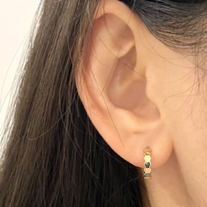 14K Gold Honeycomb Hoop Earrings: Minimalist Huggie Hoops