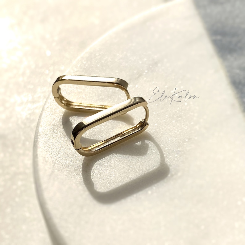 chunky gold huggie hoops