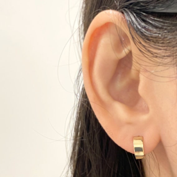 10K Solid Gold Wide Hoop Earrings, Cartilage Hoop, Helix Hoop, Wide Huggie  Hoop, Tiny Hoop Earrings, Rose Gold Hoop, Minimalist Earrings - Etsy