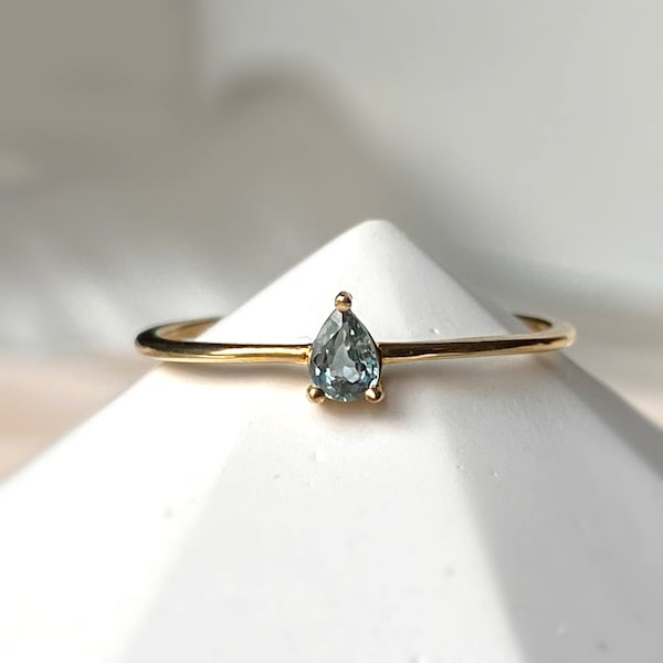 10K Solid Gold Teal Sapphire Ring, Mini Pear Ring, Natural Sapphire, Teal Blue, Peacock Sapphire Engagement Ring, September Birthstone Ring