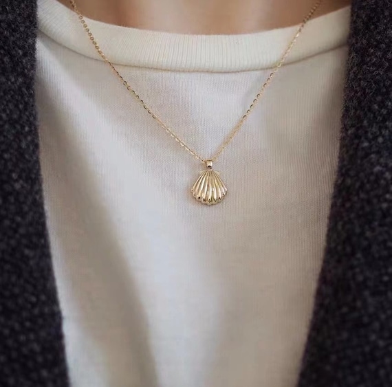 14K Gold Seashell Necklace Seashell Pendant Nature Jewelry
