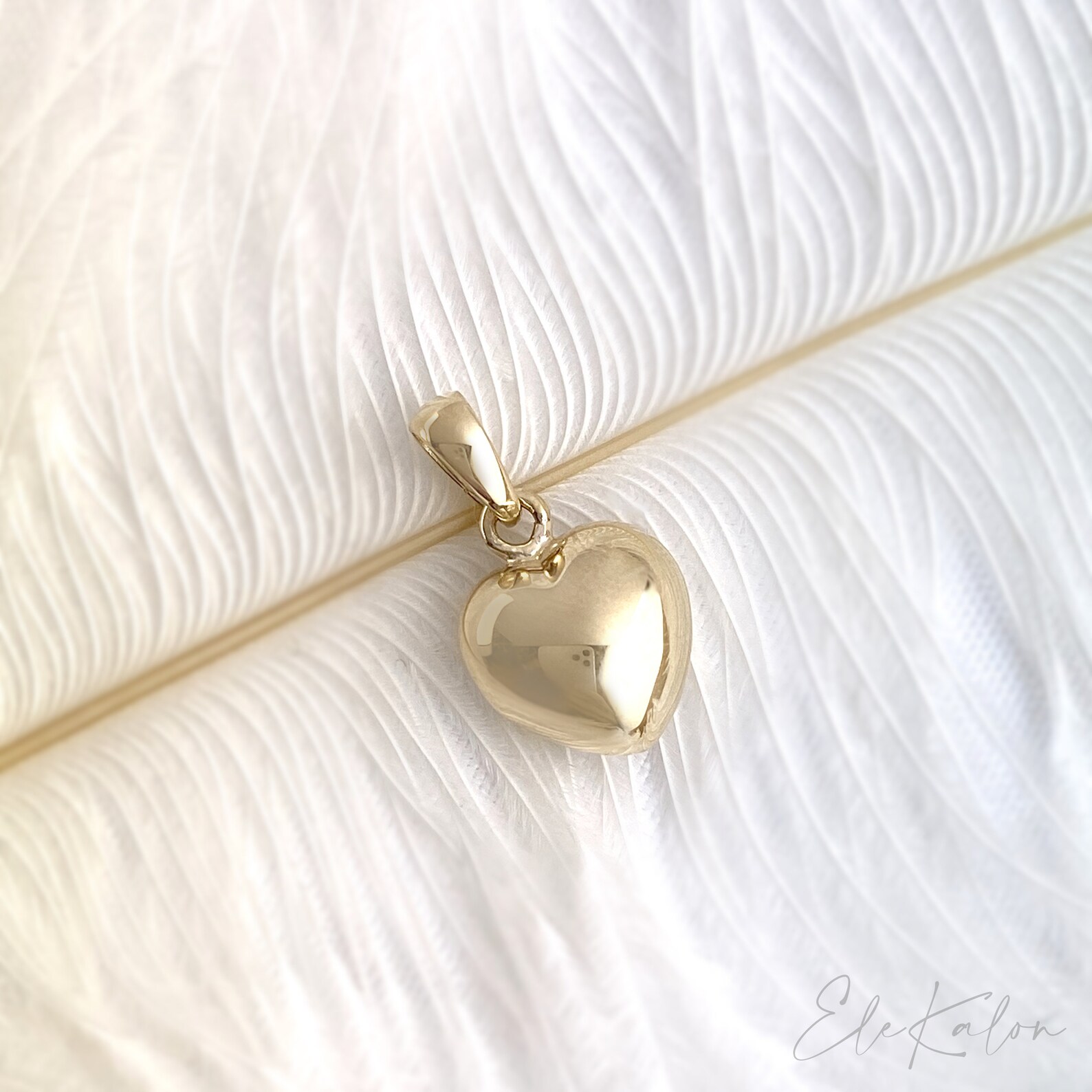 14K Solid Gold Heart Pendant Puffy Heart Heart Charm Heart Etsy