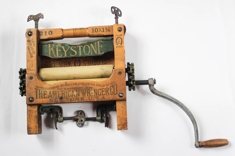 Antique Wringer Horse Shoe Brand American Keystone Wringer 310