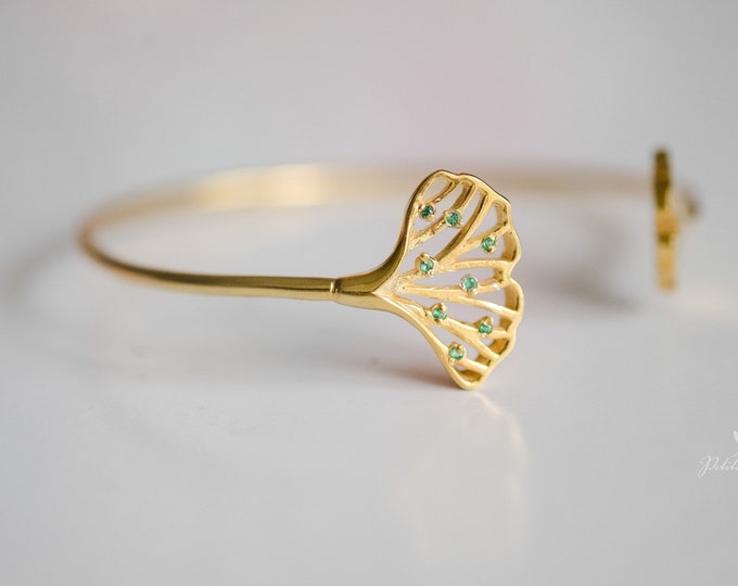 Handmade Ginkgo Leaf Bangle - Elegant Gold or Silver Nature Jewelry