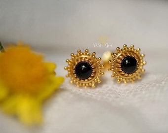 Flower Black tourmaline stud earrings