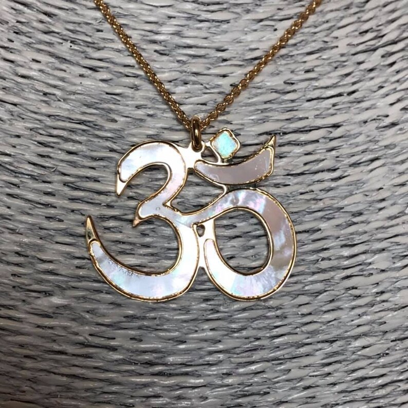 Orecchini Donna Simbolo Om (Aum) In Argento Sterling 925 | Spirituali Yoga | Regalo Con Confezione | 10mm - 2