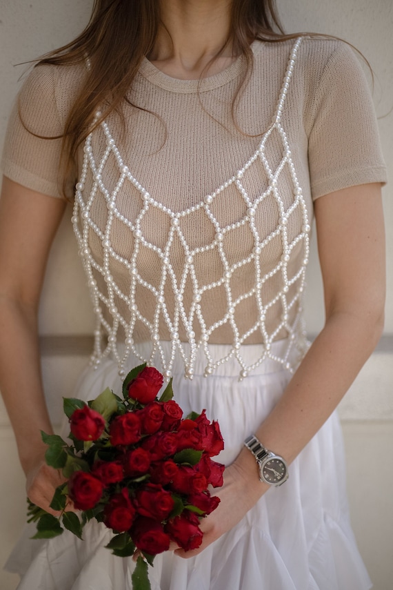 dress with beaded top Tulle beaded dress with V-shaped top and offshoulder – Saiid Kobeisy Online main image 0