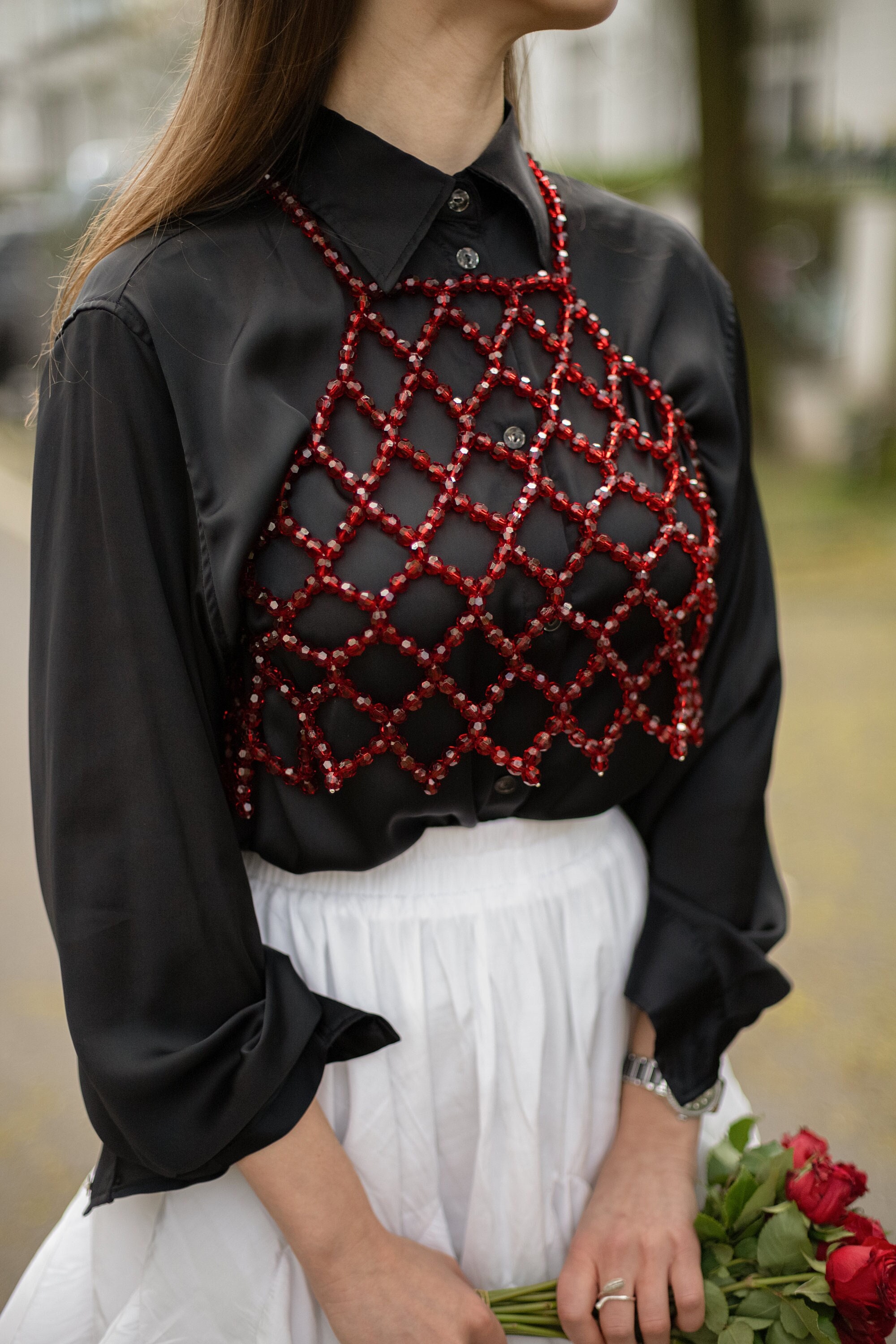 Top corto rosso, top con perline e perle, reggiseno con perline, bustier con perle, top corto con perline, reggiseno con perline firmato, top estivo sexy, vestito con perle, top con perline