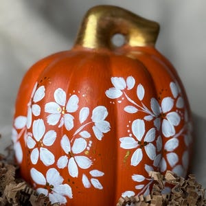 Hand bemalt orange Halloween oder Herbst Keramik Kürbis / Erntedank Kürbis Dekor