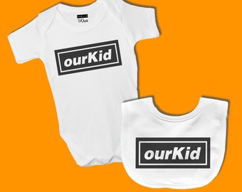 ourKid Baby Grow & Bib Set // 90s Nostalgia, RocknRoll Oasis, Manchester, Madchester, Manc Mania, New Baby Gift, Baby Clothing. Dribble Bib