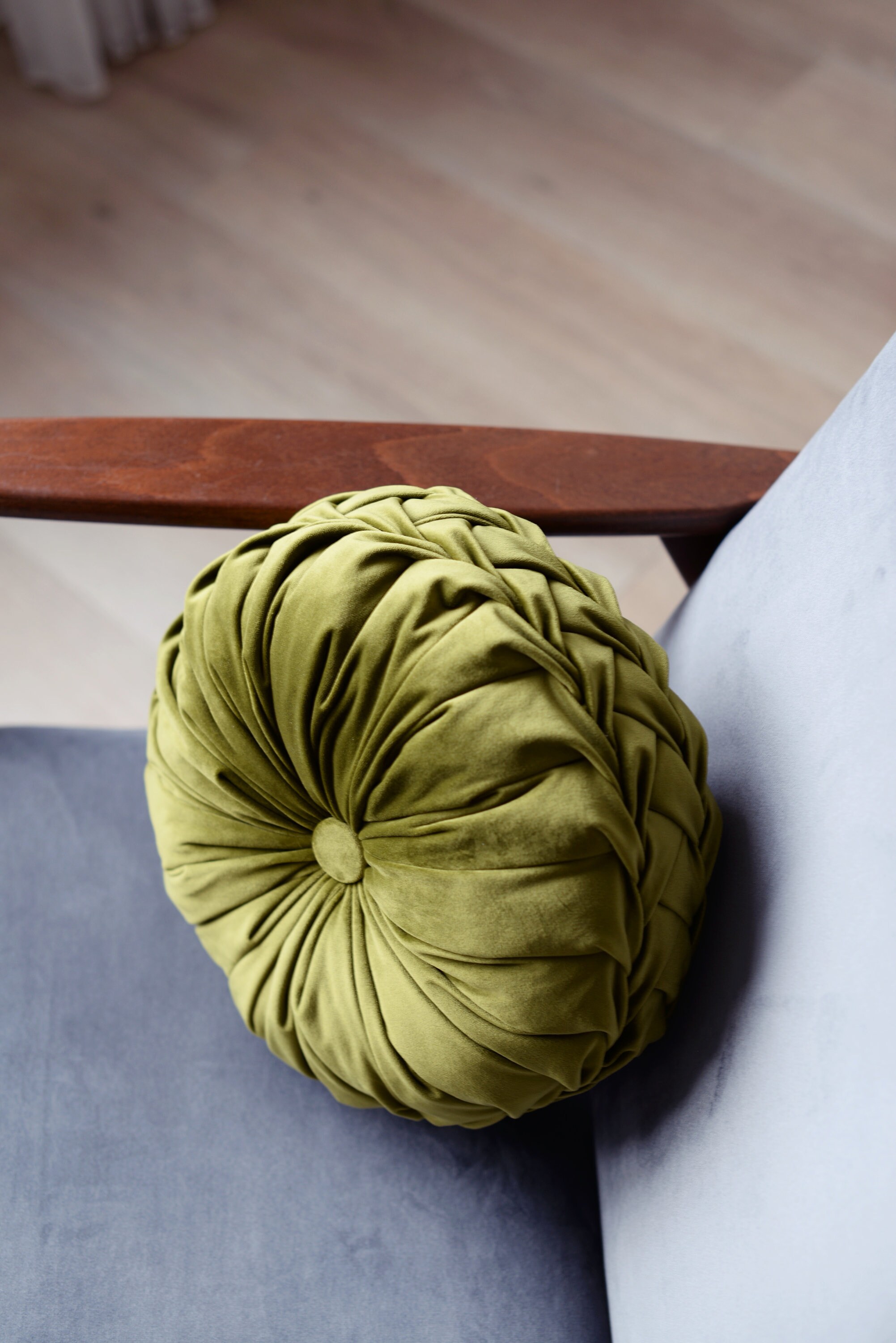 Green Velvet Round Pillow Luxury Cushion Art Deco Accent Etsy