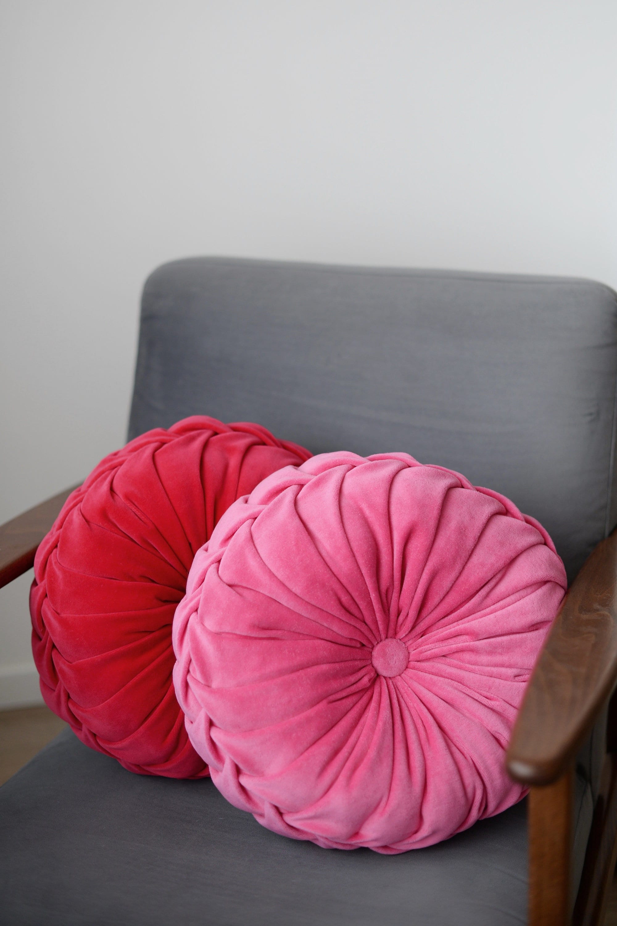 Velvet Cushion Pink Round Throw Pillows Pink Round Pillow Magenta