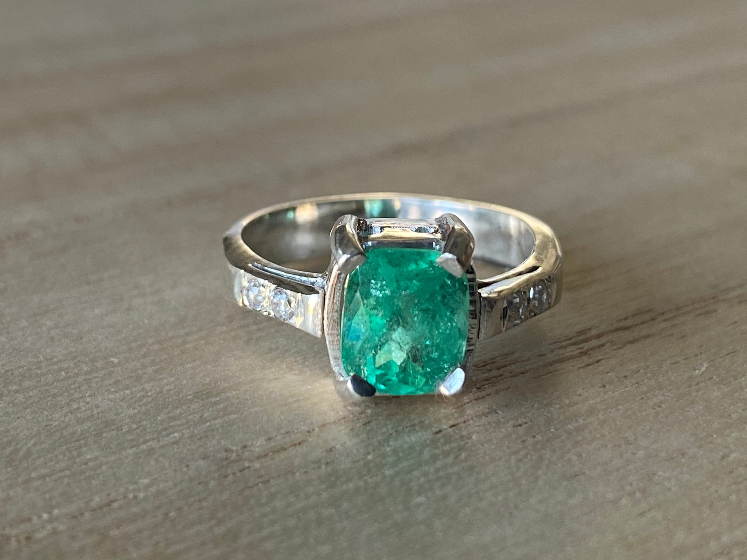 Size 7 Genuine Colombian emerald ring silver 925 real | Etsy