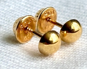Pendientes de oro macizo auténtico de 18 quilates: media bola • 5 mm - cierre de rosca
