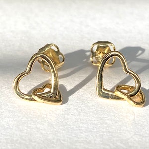 14K solid real gold earrings:Heart shape earrings • screw back