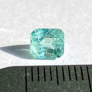 0.820 carats Genuine Colombian emerald -cut loose, gemstone, natural emerald
