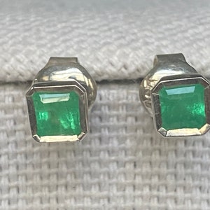 Genuine Colombian emerald earrings, silver 925, real natural emerald 1.25 carats