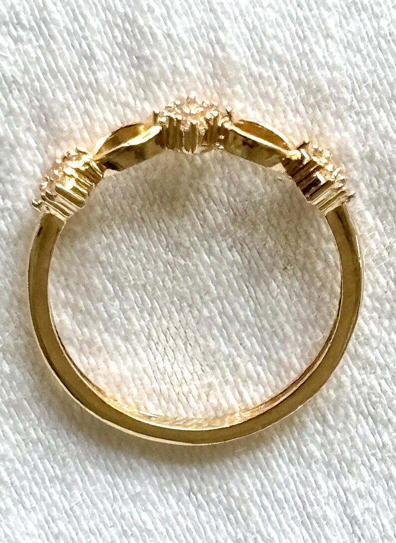 18k Solid Gold Stackable Ring with Zirconia - Size 6 image 6