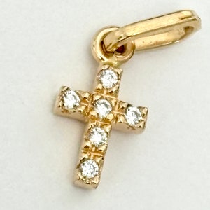 Cross pendant, 18k solid yellow gold and simulated diamonds