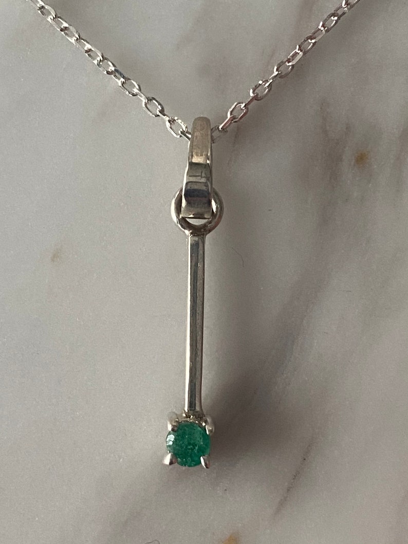 Genuine Colombian emerald pendant Carats 0.4 real natural emerald silver 925