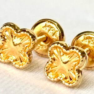 18k solid real gold earrings:• screw back 6mm