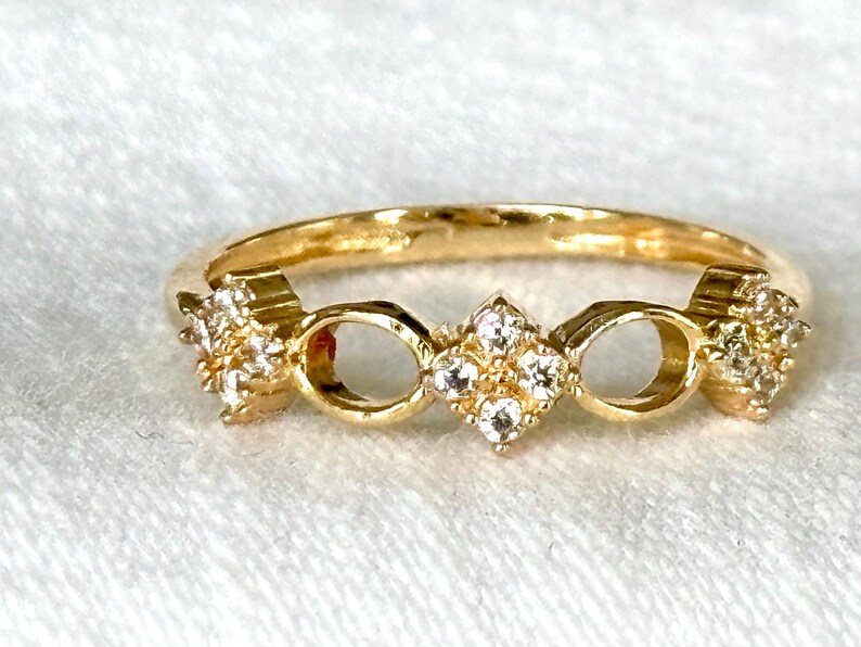 18k Solid Gold Stackable Ring with Zirconia - Size 6 image 1