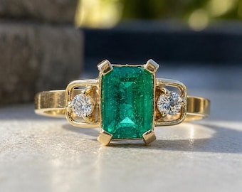 Colombian Emerald Ring 1 Carat – 18K Gold Emerald & Diamond Ring, Natural Emerald VS1, Engagement Ring, Fine Jewelry Size 7