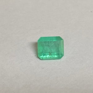 0.44 Cts, Genuine Colombian emerald -cut loose, gemstone, natural emerald
