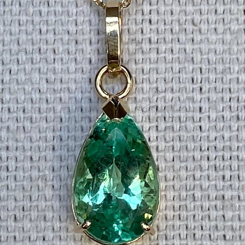 K18コロンビア産エメラルド ペンダント5x4mm imgrc0083549927.jpg