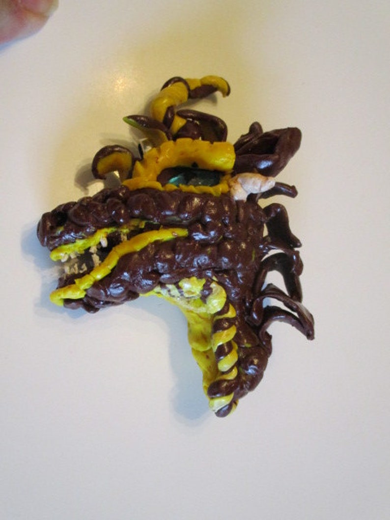 Dragon head pendant