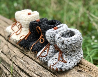 Suede Sole Baby Booties - Baby Gift - Infant Slipper - Newborn Gift - Baby Photo Prop - Pregnancy Announcement