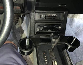 1982-1992 3rd Gen Camaro Snap In Getränkehalter