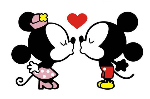 Items Similar To Mickey And Minnie Mouse Kissing Car Vinyl