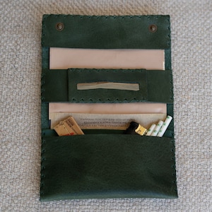 Handgemachte Tabaktasche aus Leder - Dunkelgrün - Dreifach