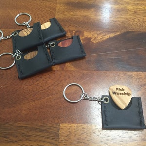 Hand made Guitar Pick Keychain with one engraved guitar pick, Leather, real leather guitar pick keychain, guitarist gift, musician gift