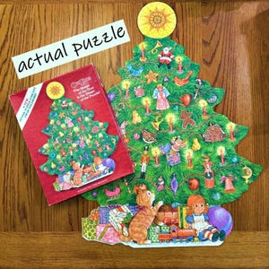 Springbok Hallmark Outlines Christmas Tree Shaped Holiday Jigsaw Puzzle Over 500 Pieces COMPLETE!!