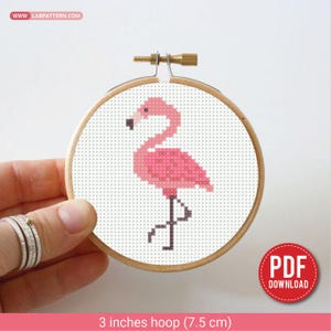 Patrón de punto de cruz Mini Pink Flamingo, contemporáneo, pájaro, animales, para principiantes, gráfico moderno, bricolaje, bordado, instantáneo, PDF digital