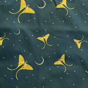 Birch Fabric Charley Harper Best Vol. 3 Collection, Moth Flight (CH-119)