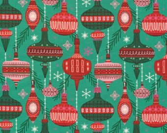 Cloud 9 Fabric Christmas Past Collection, Baubles & Branches (227092)