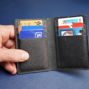 Carteira masculina vertical dobrável, porta-cartões minimalista fino com oito bolsos e 6 compartimentos para cartões, couro italiano Buttero Hatch